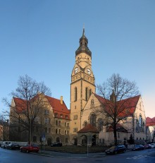 Tag der Architektur 2020 | Philippuskirche mit Inklusionshotel im ehem. Pfarrhaus. Foto: CC BY-SA 3.0, Lumu (talk)